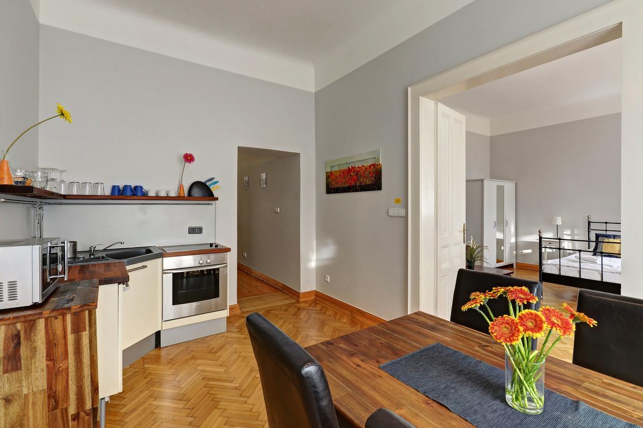 Historic Centre Apartments IV — Photos 3